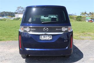 2011 Mazda Biante - Thumbnail