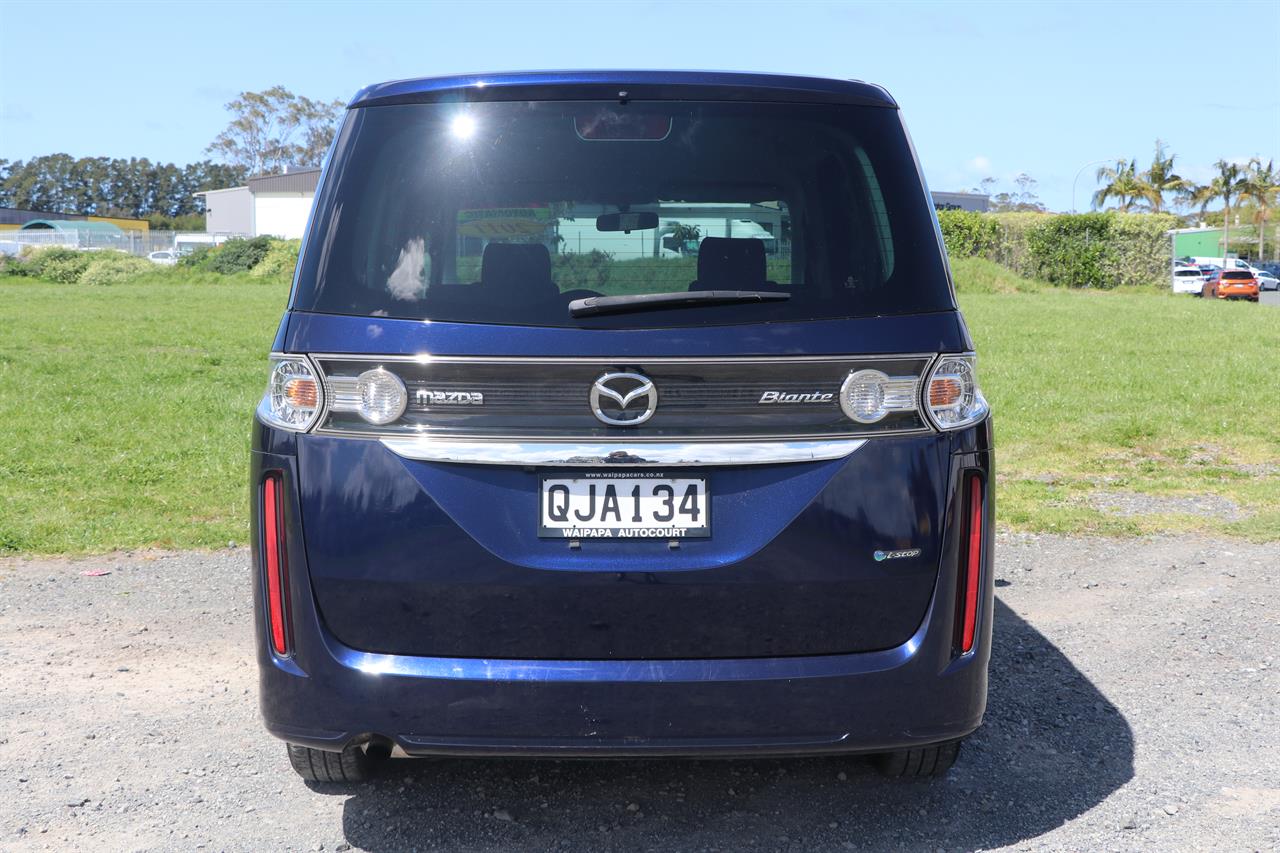 2011 Mazda Biante