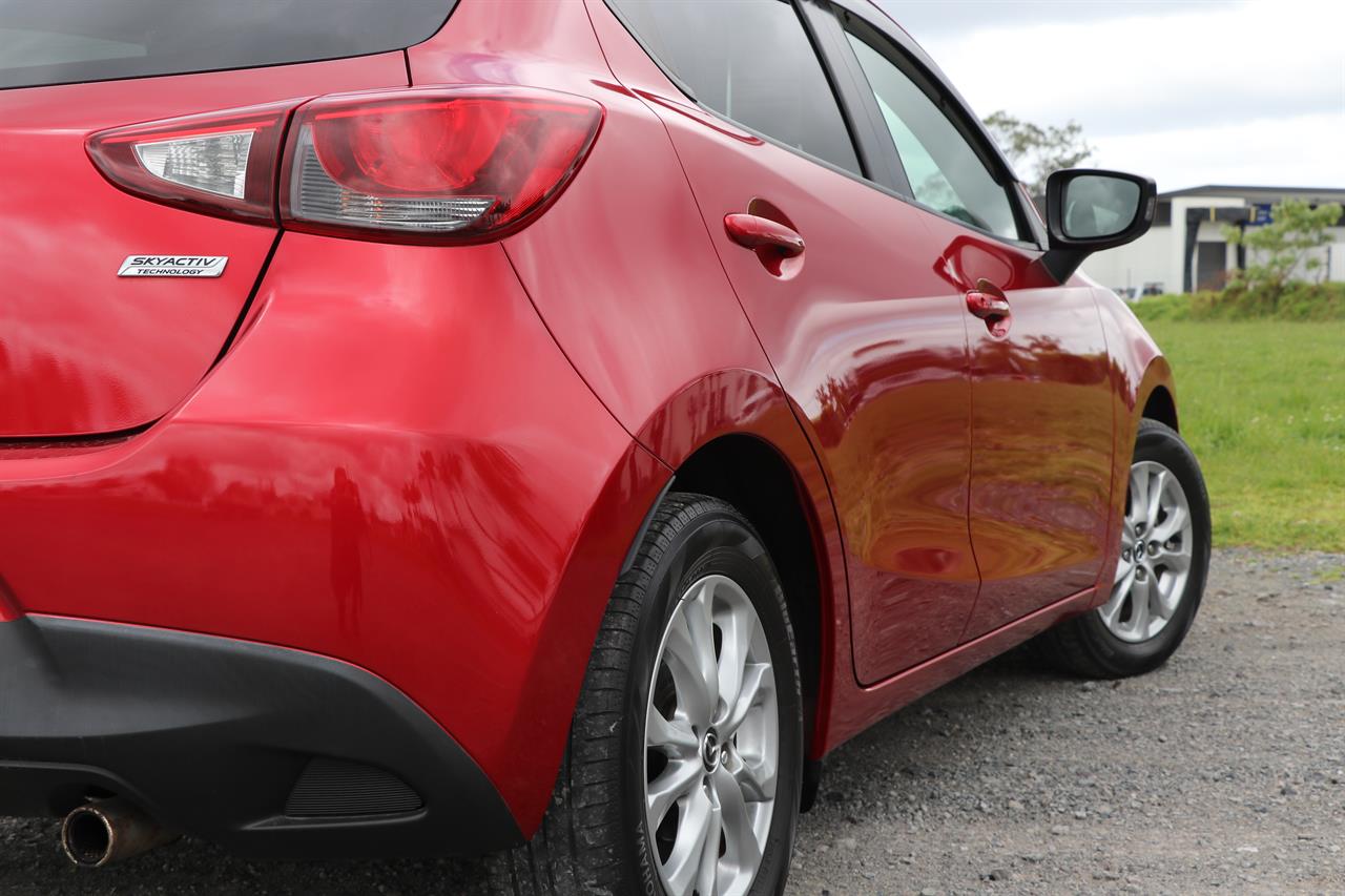 2015 Mazda Demio