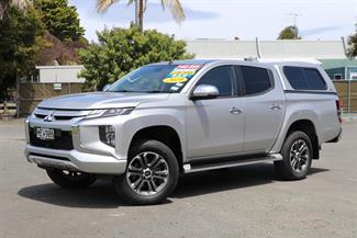 2019 Mitsubishi Triton - Thumbnail