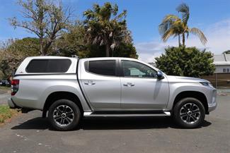 2019 Mitsubishi Triton - Thumbnail