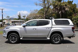 2019 Mitsubishi Triton - Thumbnail