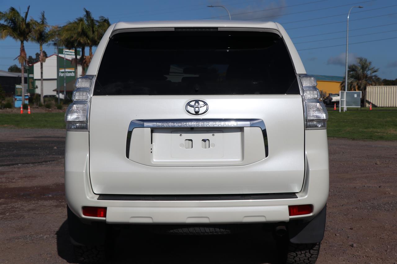 2013 Toyota Landcruiser