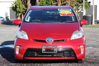 2013 Toyota Prius - Thumbnail