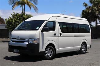 2018 Toyota Hiace - Thumbnail