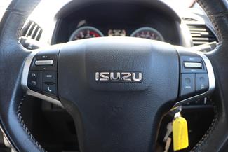 2019 Isuzu D-Max - Thumbnail