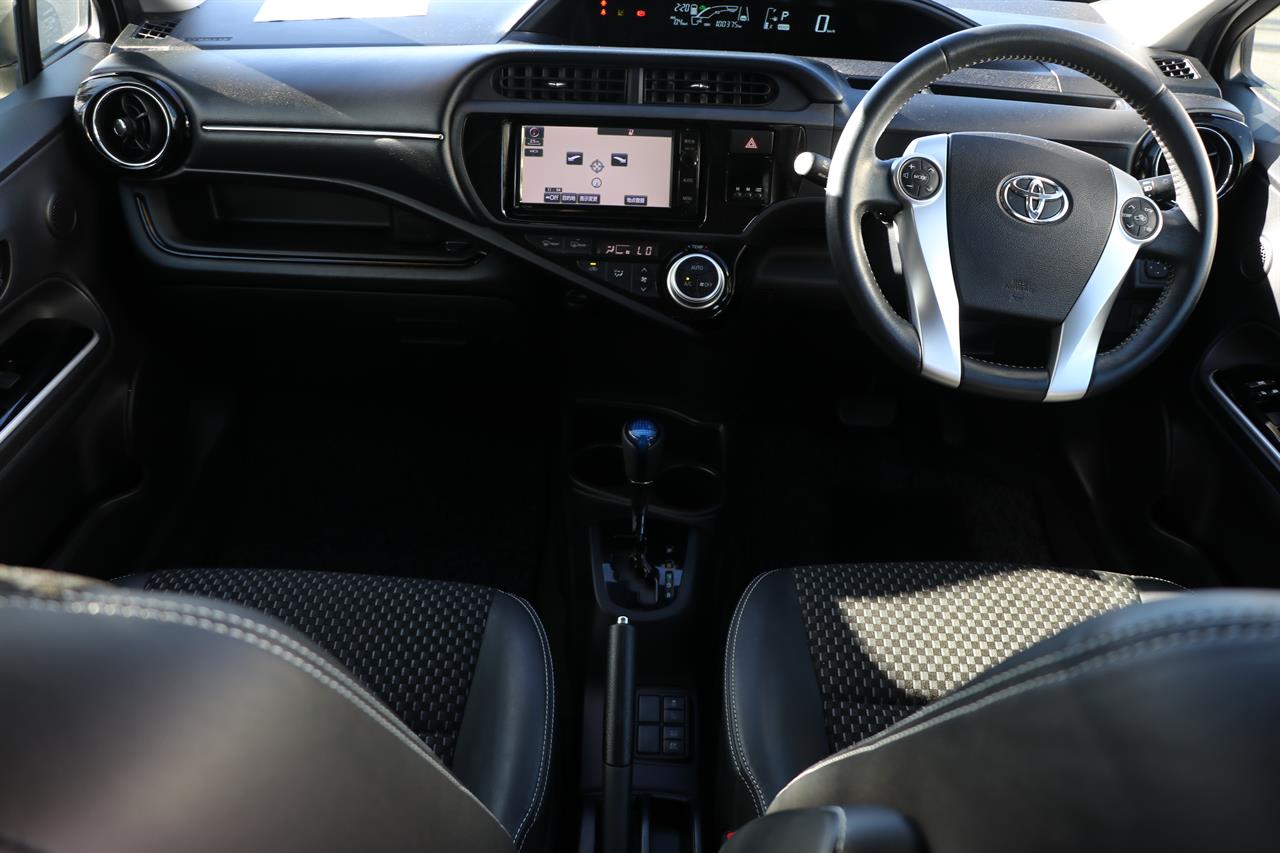 2015 Toyota Aqua