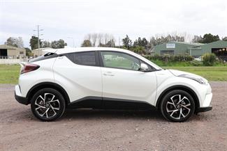 2018 Toyota C-Hr - Thumbnail