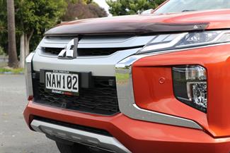 2020 Mitsubishi Triton - Thumbnail