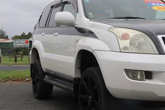 2007 Toyota Prado - Thumbnail