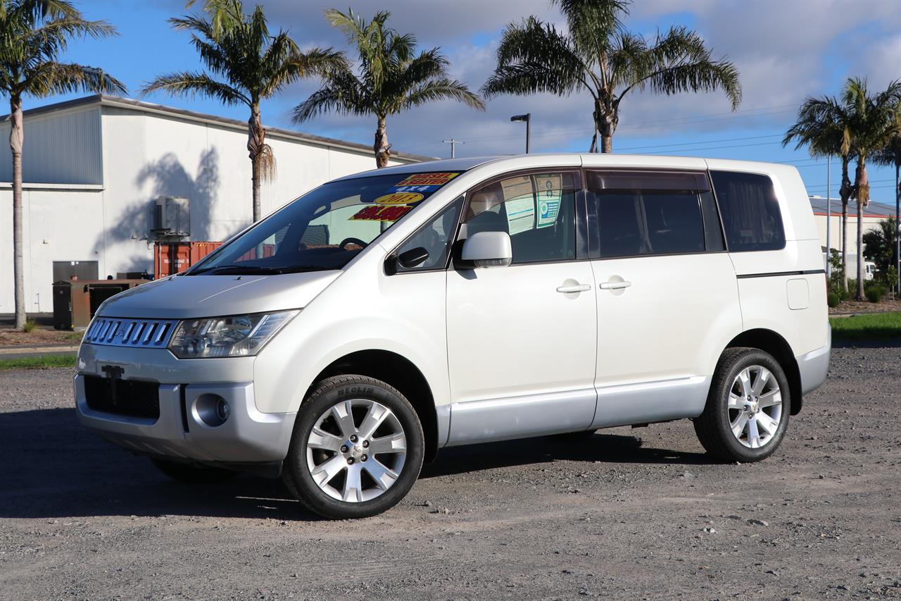 2013 Mitsubishi Delica