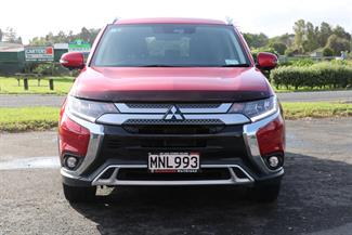 2019 Mitsubishi Outlander - Thumbnail