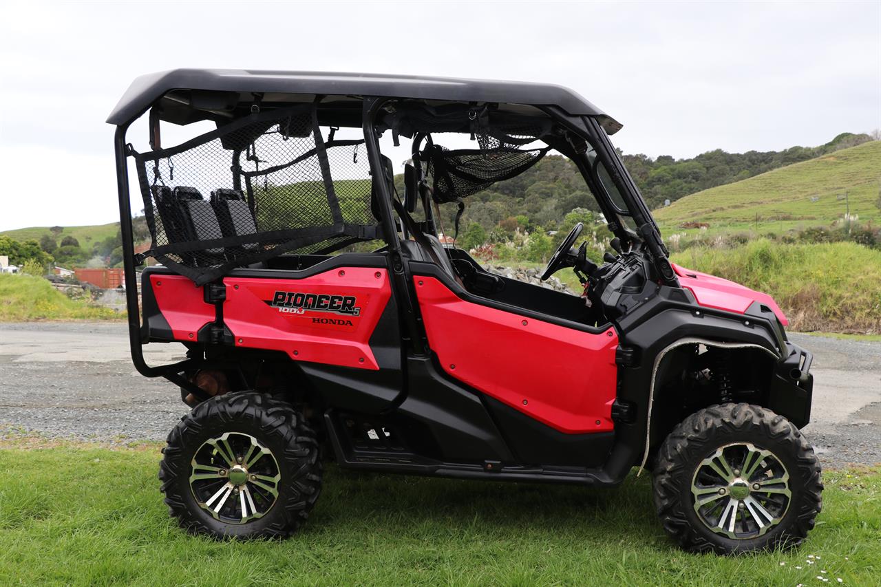 2017 Honda Pioneer