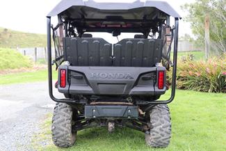 2017 Honda Pioneer - Thumbnail