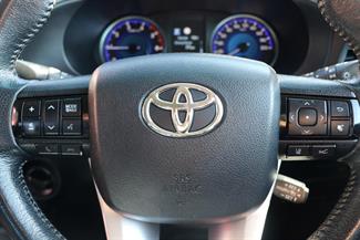 2020 Toyota Hilux - Thumbnail